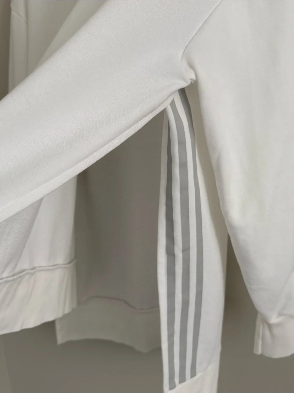 Adidas Crewneck Pullover Sweatshirt Side Split Stripe Logo White Silver Medium